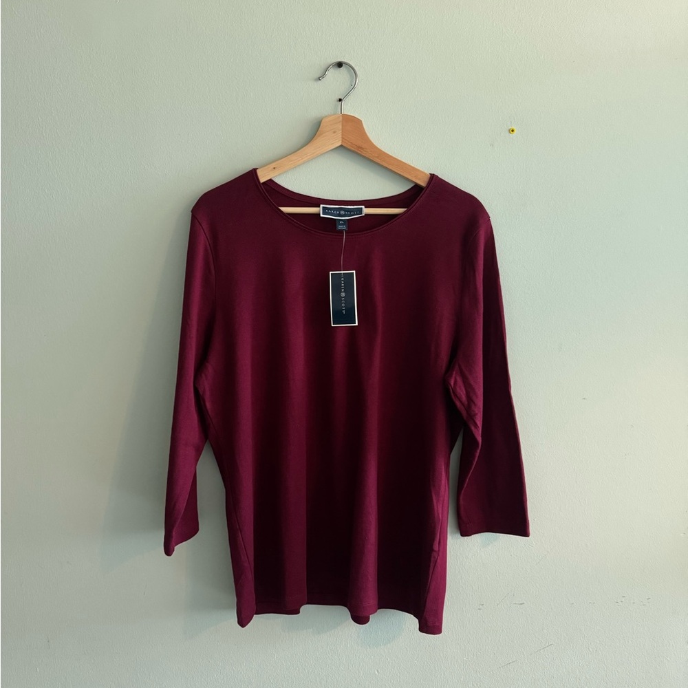 NWT TEE